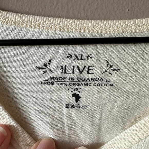 Women's XL NWT EDUN Illinois State University Tee African Cotton Yarn - Picture 4 of 7